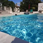 Le Domaine De Canesse Bed & Breakfast