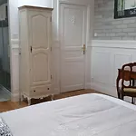 Bed & Breakfast Le Domaine De Canesse