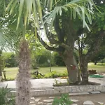 Le Domaine De Canesse 4*