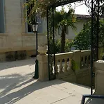 Le Domaine De Canesse Bed & Breakfast Saint-Ciers-de-Canesse