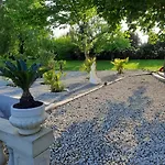 Le Domaine De Canesse 4*
