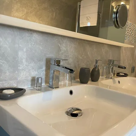 Le Domaine De Canesse 4* Saint-Ciers-de-Canesse