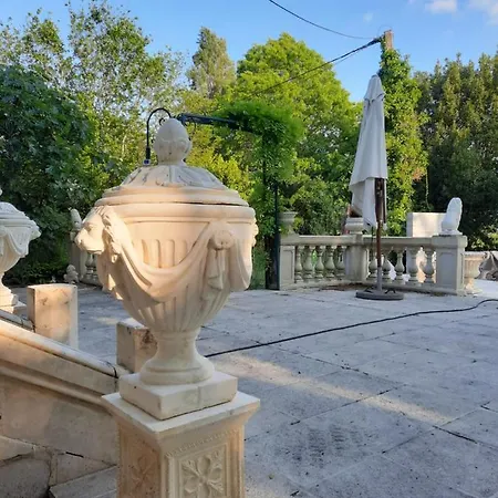 Bed & Breakfast Le Domaine De Canesse Saint-Ciers-de-Canesse