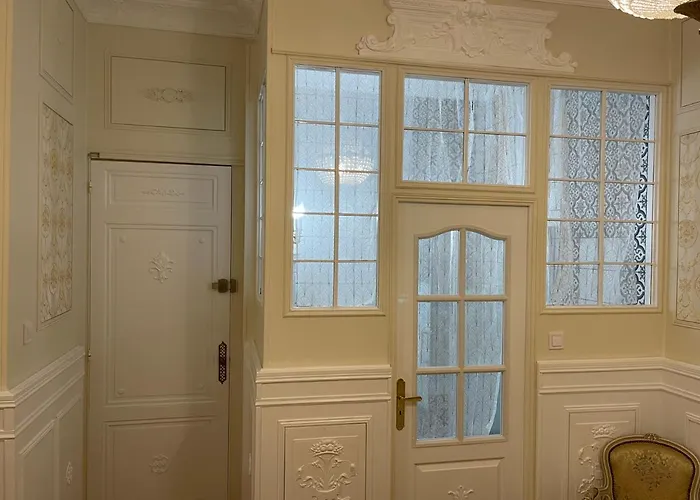 Le Domaine De Canesse