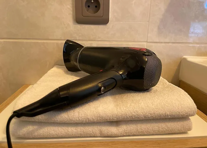 Le Domaine De Canesse Bed and breakfast Saint-Ciers-de-Canesse