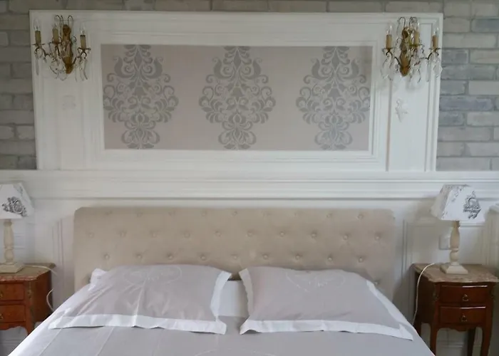 Bed & Breakfast Le Domaine De Canesse