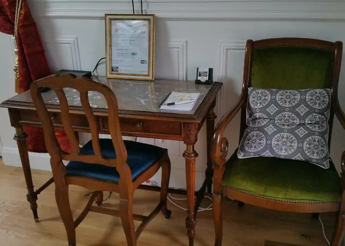 Bed and breakfast Le Domaine De Canesse