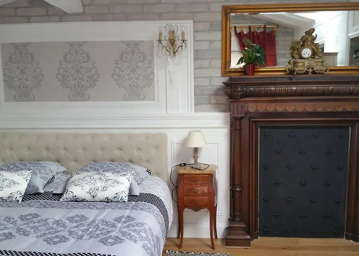 Bed and breakfast Le Domaine De Canesse 4*